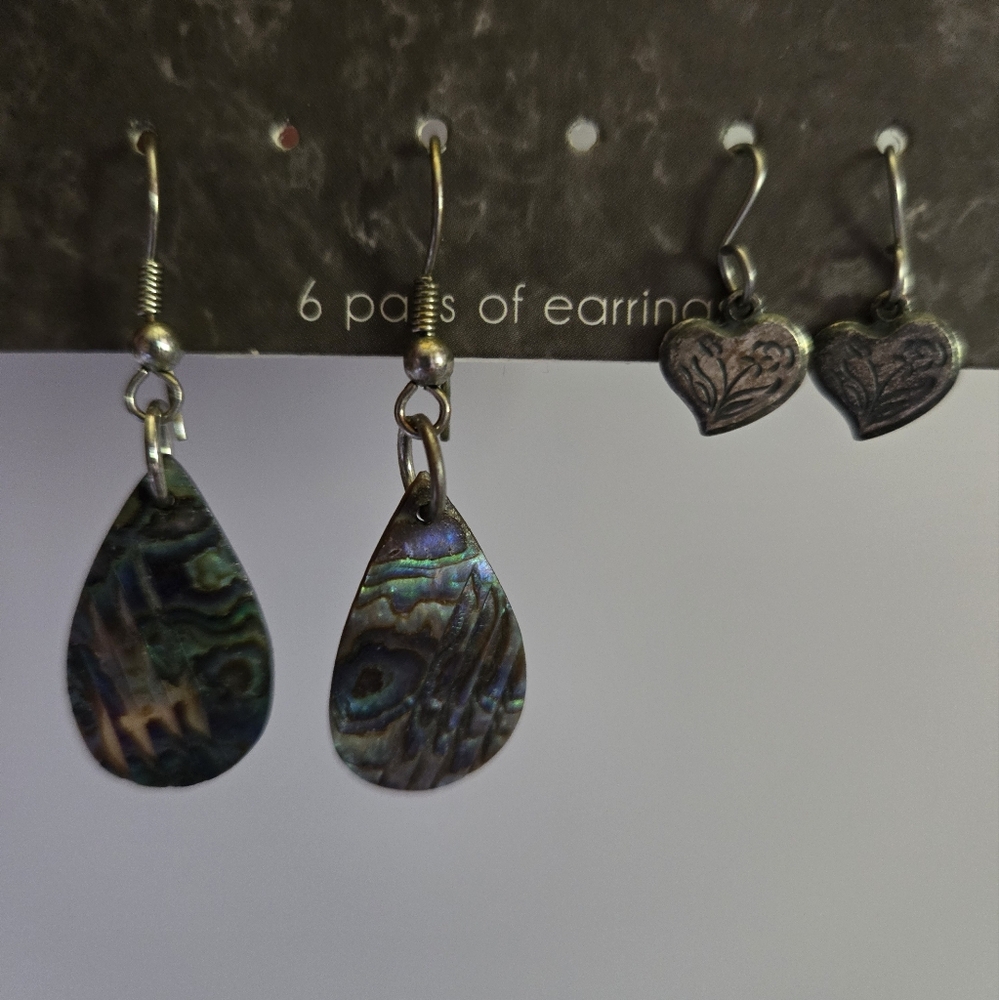 2 sets of earrings